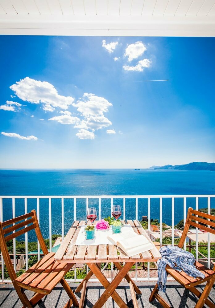 Calante Relais Luna