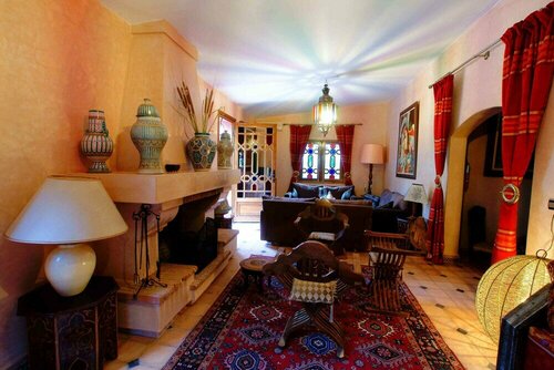 Chez Larbi Ourika, Забронировать Отель Урика Al Haouz