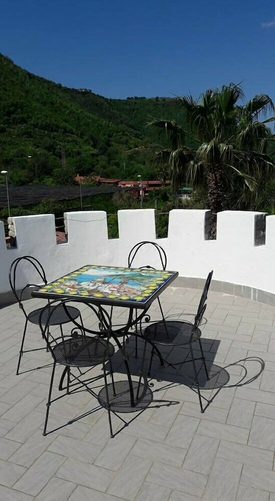 Villa le Favole Apartments