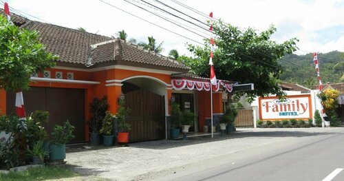 Hotel Family Syariah 1 Parangtritis RedPartner, Book Hotel Hotels in Yogyakarta Province with Parking, Parking