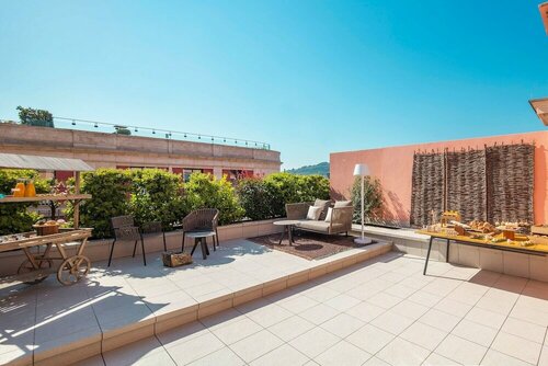 Le Meridien Barcelona, Забронировать Отель СПА-отели Барселоны, рядом с Театр Barcelona Arts on Stage, SPA-услуги