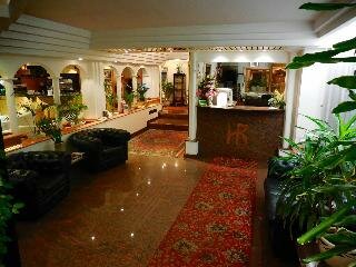 Hotel Roma, Забронировать Отель Чезано-Босконе Ломбардия