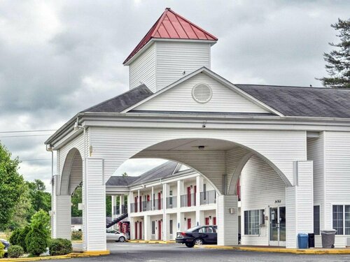 Econo Lodge Ruther Glen, Book Hotel Hoteller i Virginia med parkering, Parkering