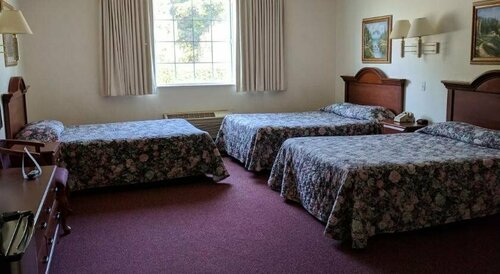 Lighthouse Inn, Забронировать Отель Кресент-Сити California North Coast