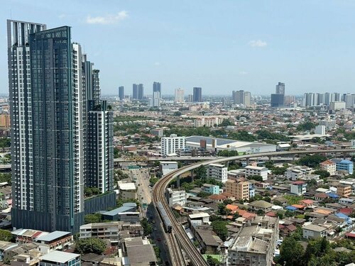 Oakwood Suites Tiwanon Bangkok, Забронировать Отель Банг Кхен Паккрет