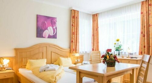 Gell, Reserva ahora Hotel  