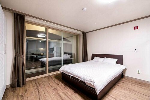 milmo resort, Забронировать Курортный отель Чоксан-мён 
