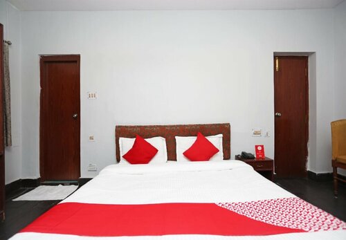 OYO 26626 The Citi Residenci, Book Hotel Hoteller i West Bengal med parkering, Parkering