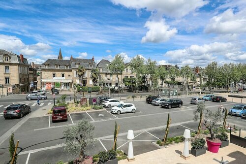 Le Chapon Fin, Rezervasyon Otel Brive-la-Gaillarde Correze