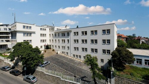 Mamaison Residence Sulekova Bratislava, Забронировать Отель Отели Братиславы с парковкой, рядом с Братиславский замок – Град, Парковка