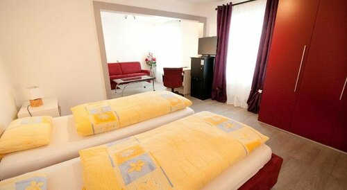 Hotel De La Gare, Varaa Hotelli Saignelegier 