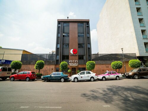 Capital O 109 Hotel Monarca, Book Hotel Hoteller i Mexico DF med parkering, Parkering