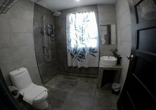 Ang Lee Holiday Stay, Reserva ahora Hotel Semporna 