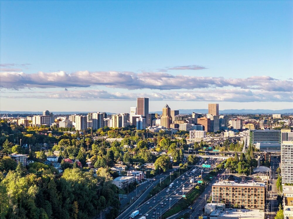 Rivers Edge Hotel Portland