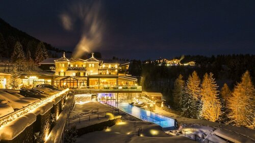 Mountain Spa Resort Albion, Забронировать Курортный отель Курортные отели Альпе-ди-Сьюзи, Курортный отель