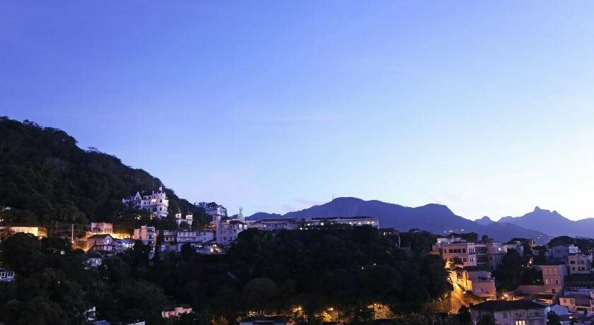 SantMartre Pousada