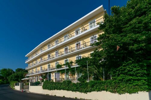 Aegli Hotel, Забронировать Отель Перама 