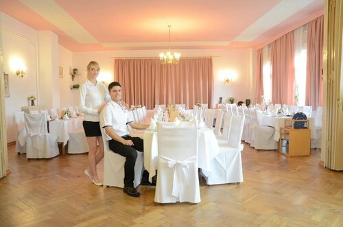 Bahnhotel Dippoldiswalde, Book Hotel Dippoldiswalde Ore Mountains