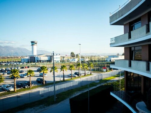 Отель Airport Tirana, Забронировать Отель СПА-отели области Тираны, SPA-услуги