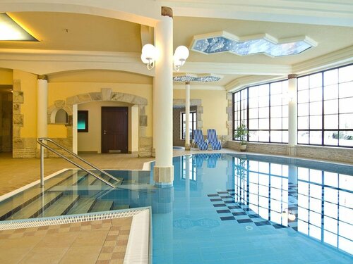 Hotel ZUM STERNENHOF, Забронировать Отель Отели Кёссен с парковкой, рядом с Trainingslift, Парковка