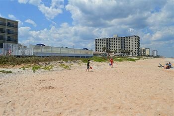 Traders Inn Beach Club, Rezerwuj Apartamentowiec hotelowy Apart-hotele w Floryda, Apartamentowiec hotelowy