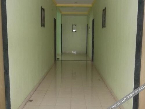 Hotel Anuradha Palace, Prenota Hotel Kurkumb 