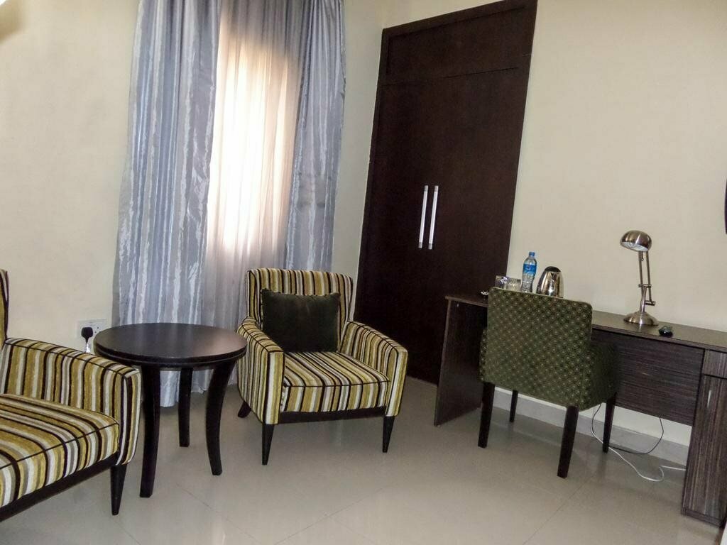 Lime Ridge Hotel