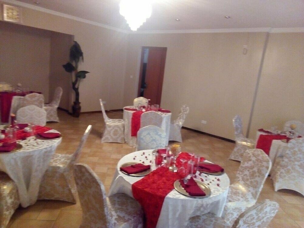 Zenith Lodge