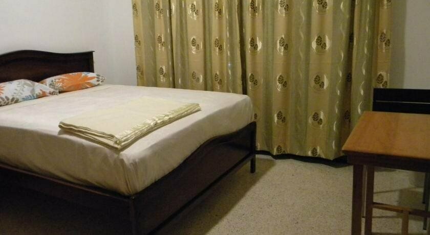 La Victoria Guest House