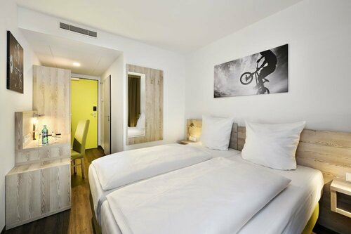 Novina Sleep Inn Herzogenaurach, Забронировать Отель Отели Баварии с парковкой, Парковка