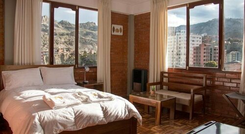 Qhini Hotel Boutique, Забронировать Бутик-отель Отели Ла-Пас с парковкой, Парковка