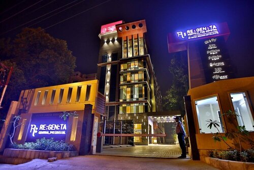 Regenta Central the Crystal Kanpur, Забронировать Отель Канпур штат Уттар-Прадеш