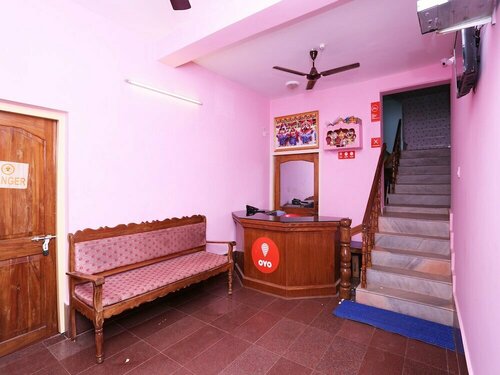 OYO 12801 Hotel Nilamadhab, Брондау Қонақ үй Orissa қаласындағы төсек алаңы бар қонақ үйлер, Тоқтау алаңы