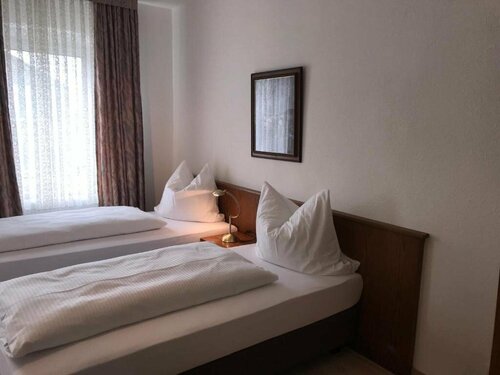 Hotel Sonnenschein, 预订 酒店 莱斯 杜塞尔多夫
