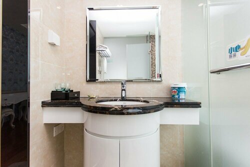 Kaimi Theme Apartment Hotel, Varaa Huoneisto Hotellit Guangdong pysäköinnillä, Pysäköinti