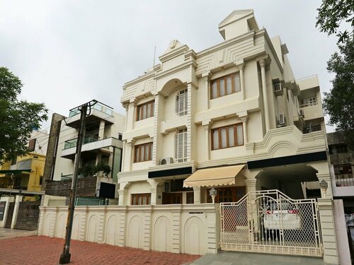 Vijay Palace by OYO Rooms, Забронировать Отель Отели Бхопала 3 звезды, 3*