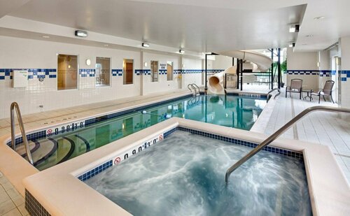 Fairfield Inn & Suites by Marriott Toronto Brampton, Réserver Hôtel Brampton 