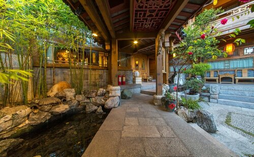 Zen Garden Wuyi, Забронировать Отель Лицзян Юньнань, рядом с Zhongyi Market