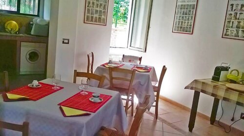 B&B Porta Bazzano, Book Bed and Breakfast Hoteller i Abruzzo med parkering, Parkering