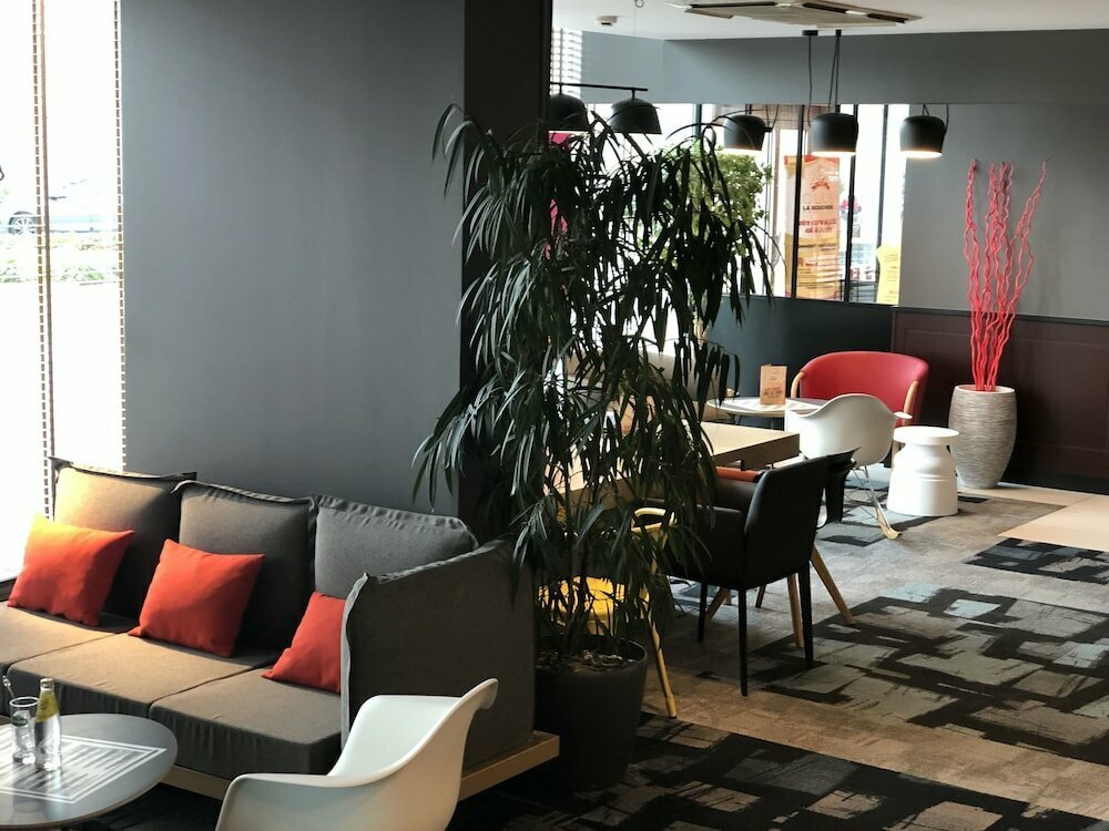 B&B HOTEL Lyon Caluire Cité Internationale