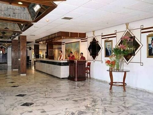 Aqaba Gulf Hotel, Rezervați Hotel Hoteluri în Aqaba cu mese, Demipensiune / Pensiune completă