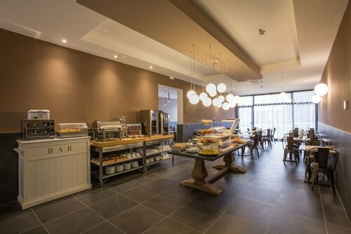 Hotel Ariston, Забронировать Отель Местре Венето