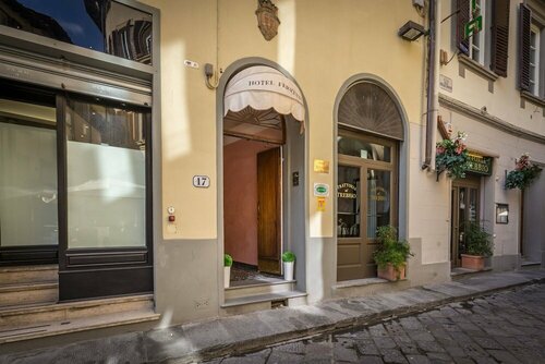 Hotel Ferretti, Забронировать Отель Флоренция Тоскана, рядом с Дом Данте