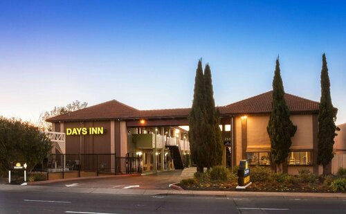 Days Inn by Wyndham Pinole Berkeley, Book Inn Pinole San Francisco Bay Area