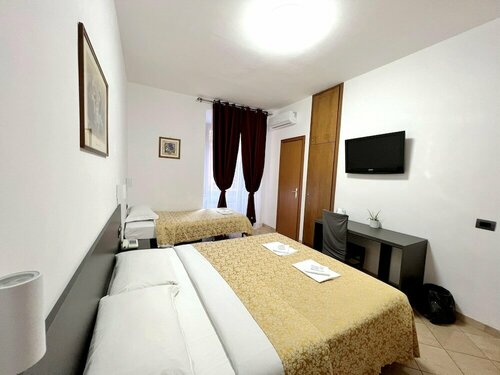 Hotel Termini, Book Hotel Roma Termini railway station 