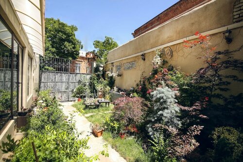 Hotel Kenari, Varaa Hotelli Mtatsminda Tbilisi