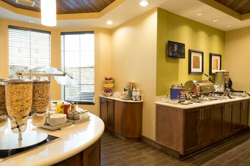 Staybridge Suites Orlando at SeaWorld by IHG, Забронировать Отель Отели Диснейуорлд Орландо 3 звезды, 3*