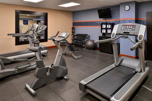 Hampton Inn & Suites Tacoma, Забронировать Отель Такома Вашингтон