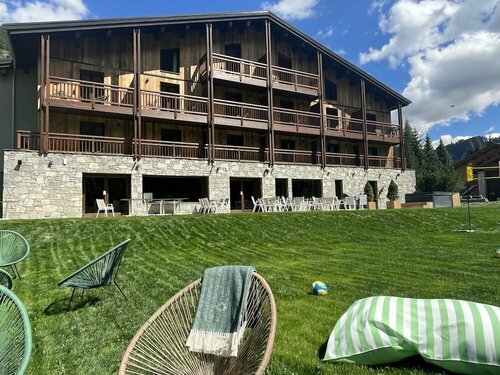 Tetras Lodge by Les Etincelles, Rezerwuj Hotel Les Brevieres 