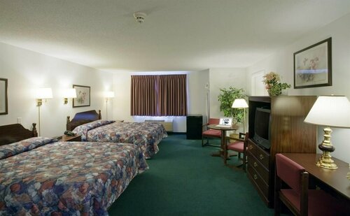 Americas Best Value Inn Holts Summit/Jefferson City, Prenota Hotel Hotel a Missouri con parcheggio, Parcheggio
